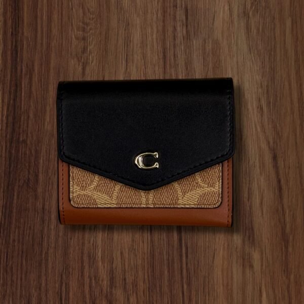 Coach Leather Wallet - Image 2